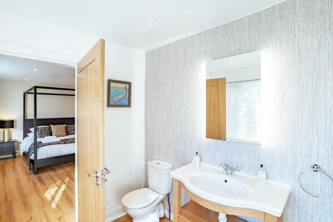 Sparrowhawk Cottage With Hot Tub Newton Stewart Exterior photo
